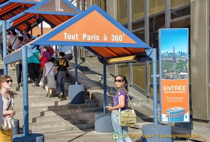 Entrance to the Montparnasse Tower